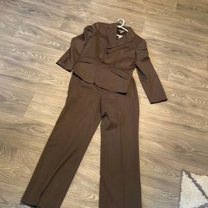 NWT Ann Taylor Petites Suit